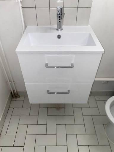 Pose meuble vasque %IN_CITY%